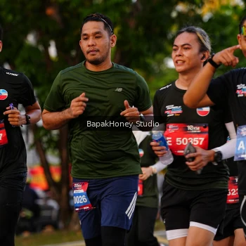 Runner Photo 4136551