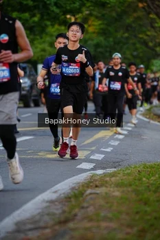Runner Photo 4136552