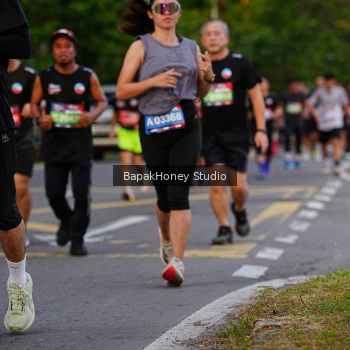 Runner Photo 4136554