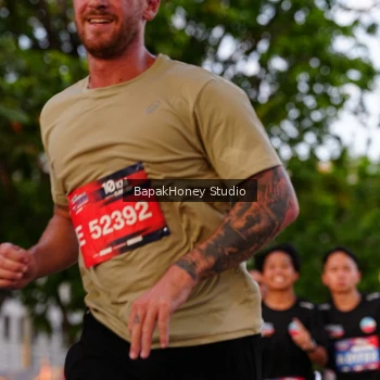 Runner Photo 4136557