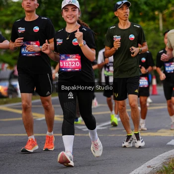 Runner Photo 4136574