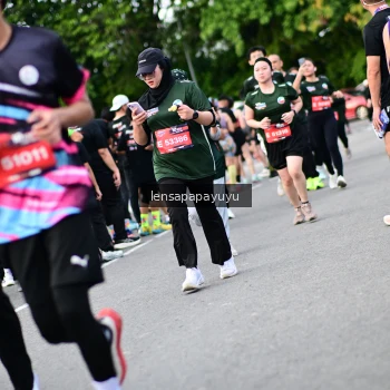 Runner Photo 4136578