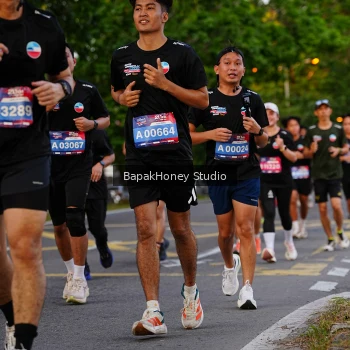 Runner Photo 4136581