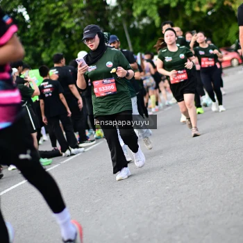 Runner Photo 4136587
