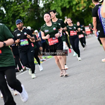 Runner Photo 4136601