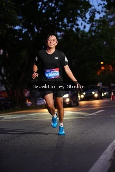 Runner Photo 4136651