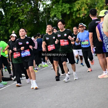 Runner Photo 4136704
