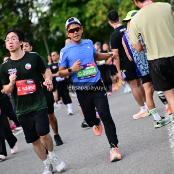 Runner Photo 4136717