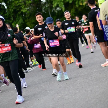 Runner Photo 4136721