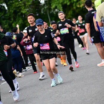 Runner Photo 4136727