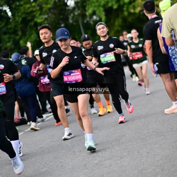 Runner Photo 4136728