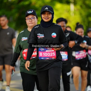 Runner Photo 4136762