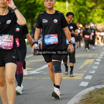 Runner Photo 4136768