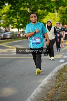 Runner Photo 4136773