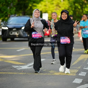 Runner Photo 4136774