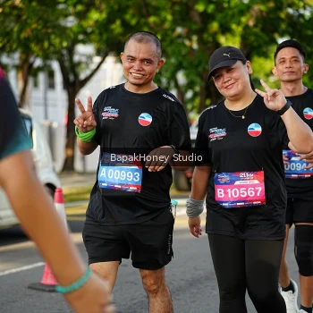 Runner Photo 4136775