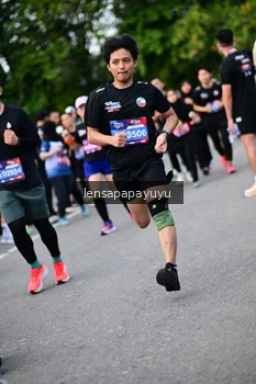 Runner Photo 4136809
