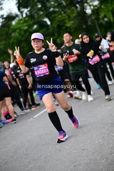 Runner Photo 4136817