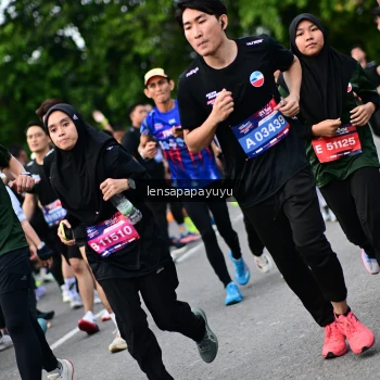 Runner Photo 4136825