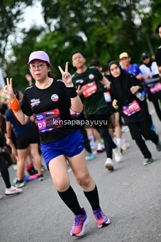 Runner Photo 4136830