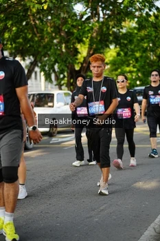 Runner Photo 4136832