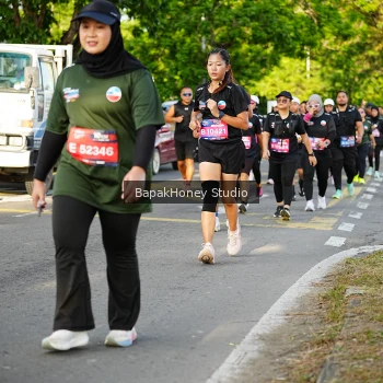 Runner Photo 4136833
