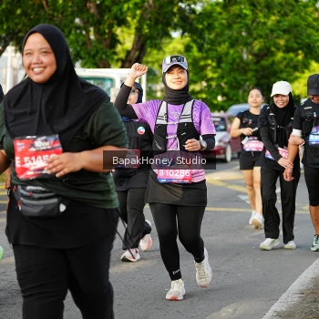 Runner Photo 4136834