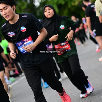Runner Photo 4136847