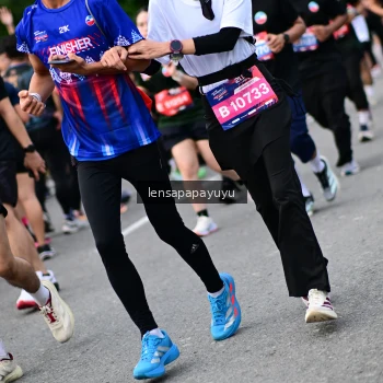 Runner Photo 4136863