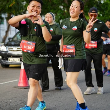 Runner Photo 4136873