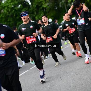 Runner Photo 4136879