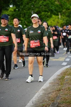 Runner Photo 4136883