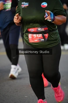 Runner Photo 4136884