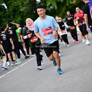 Runner Photo 4136955