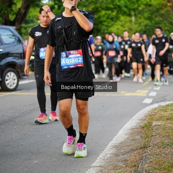 Runner Photo 4136968