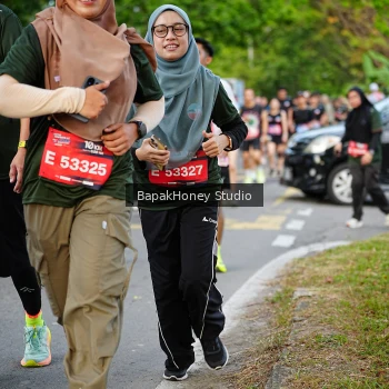 Runner Photo 4136972