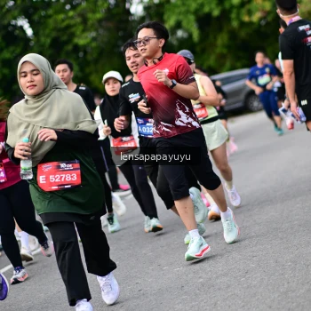 Runner Photo 4136978