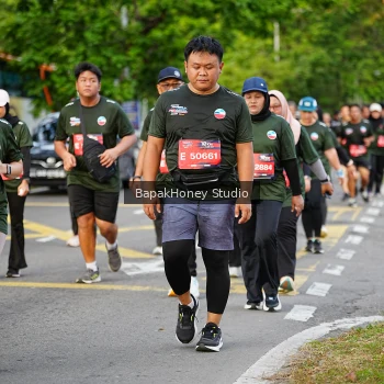 Runner Photo 4136981