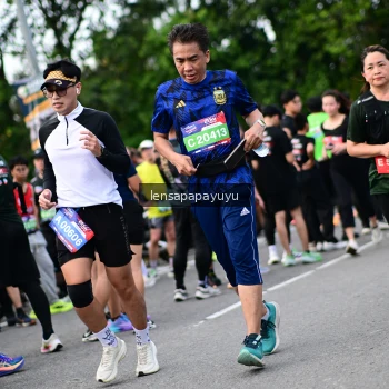 Runner Photo 4137009