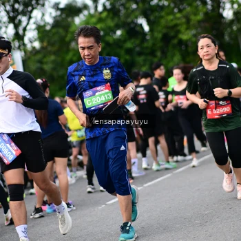 Runner Photo 4137012
