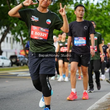 Runner Photo 4137017