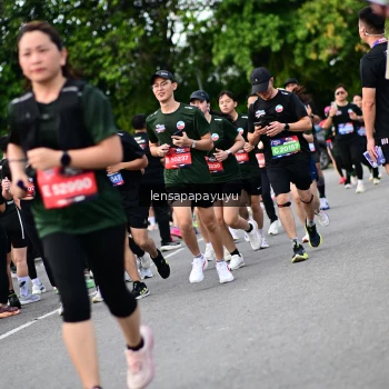 Runner Photo 4137021