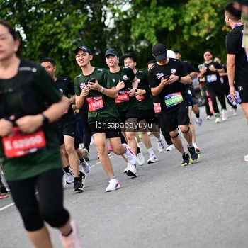 Runner Photo 4137026