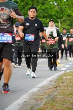 Runner Photo 4137038
