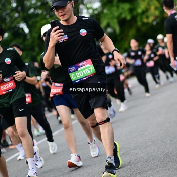 Runner Photo 4137048