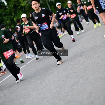 Runner Photo 4137074