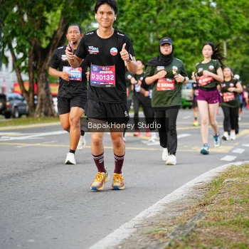 Runner Photo 4137078