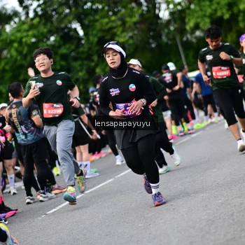Runner Photo 4137079
