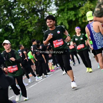 Runner Photo 4137084