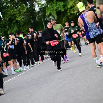 Runner Photo 4137096